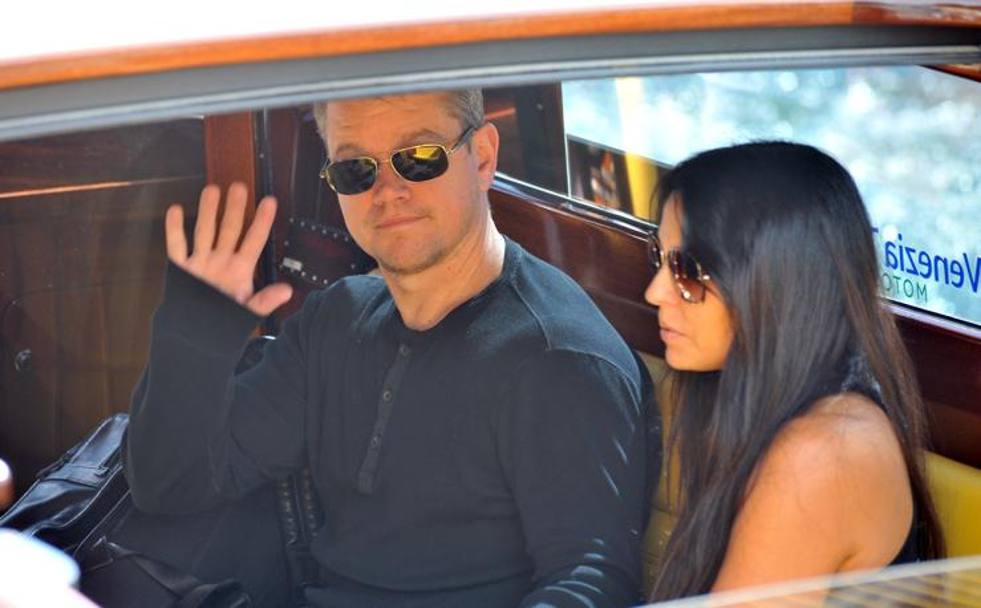 L&#39;attore Matt Damon con la moglie Luciana Barroso. (foto Ap)